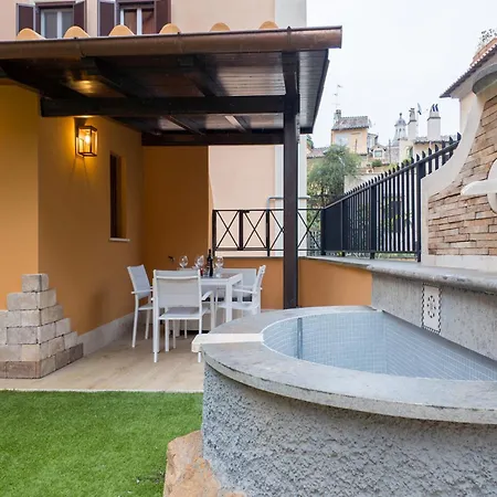 The Rent - Peaceful Oasis With Garden And Jacuzzi Near The Colosseum *