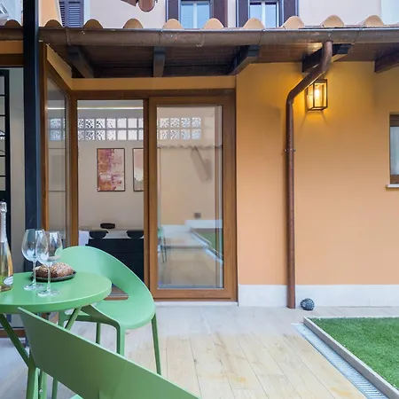 Apartment The Rent - Peaceful Oasis With Garden And Jacuzzi Near The Colosseum Rome